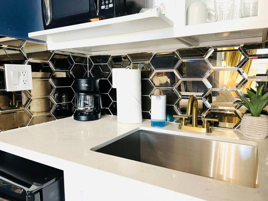 Modern Design Studio For Two Gaslamp District! Located In The Heart Of Downtown San Diego! Leilighet Eksteriør bilde